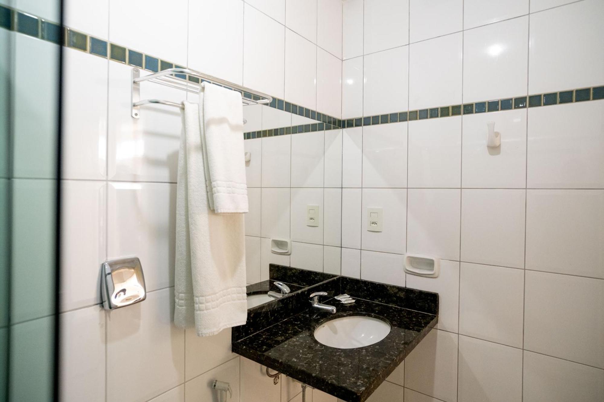 Hotel Conceicao Linhares Eksteriør bilde